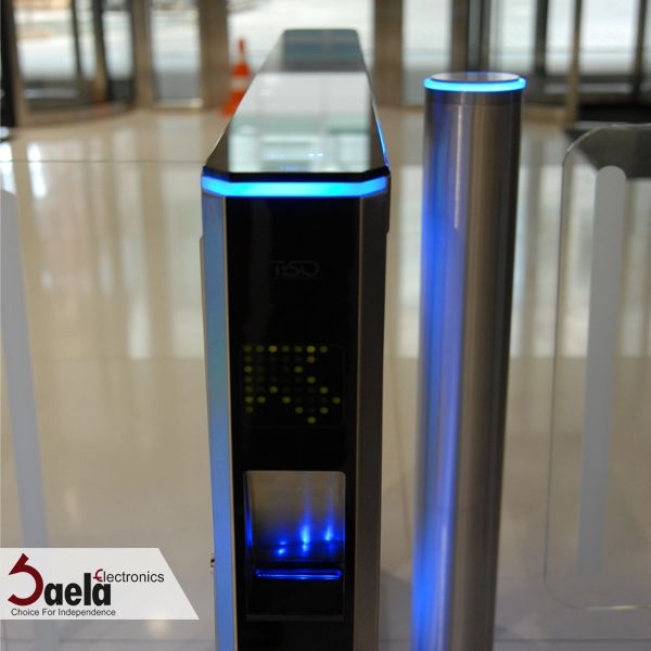 Turnstile gate for persons and cyclists