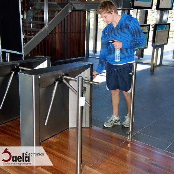 کنترل ورود خروج باشگاه ورزشی با گیت کنترل تردد